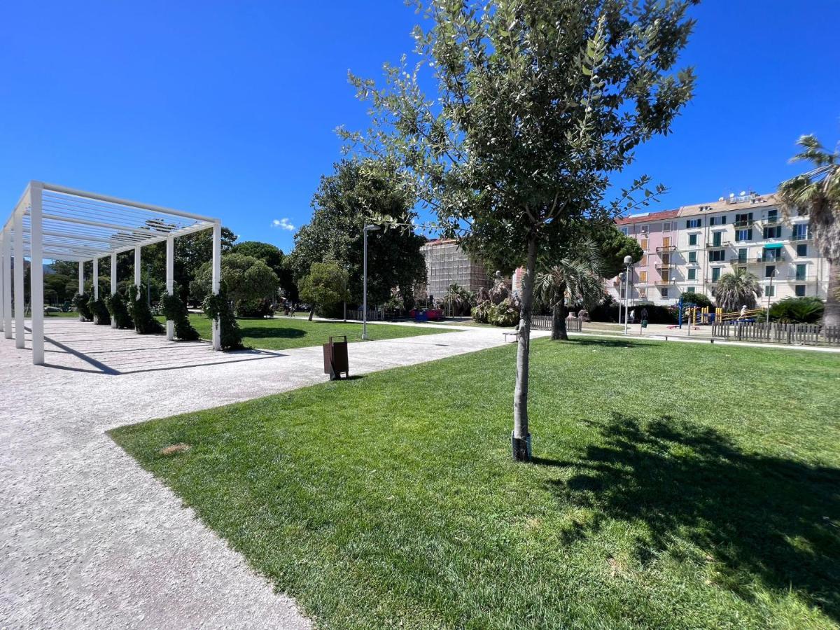 Savona Casa Per Vacanze E Lavoro Apartment Exterior photo