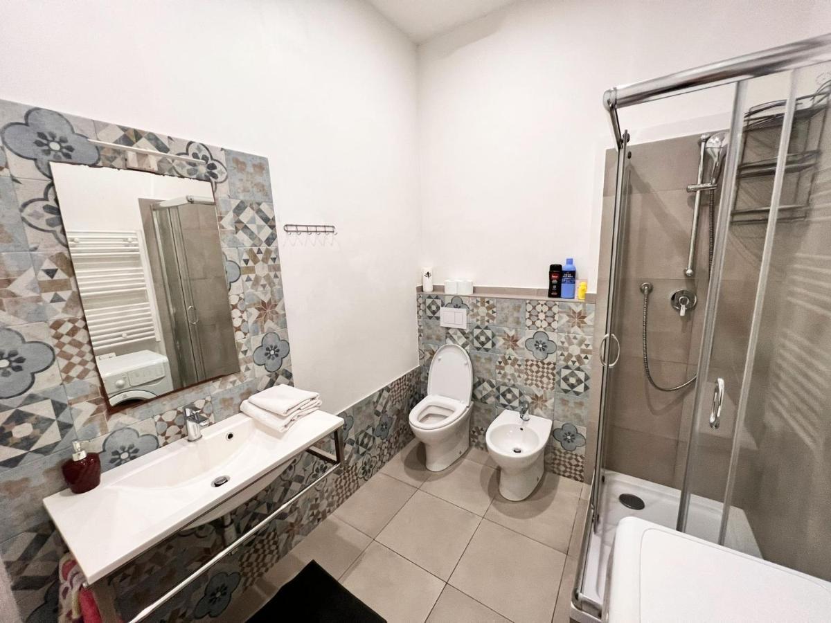 Savona Casa Per Vacanze E Lavoro Apartment Exterior photo